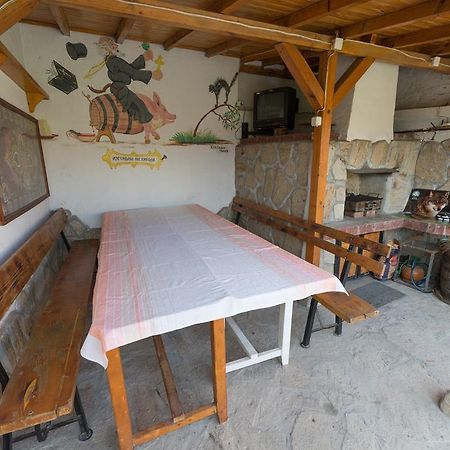 Marinovata Kashta Guest House Veliki Preslav Eksteriør bilde
