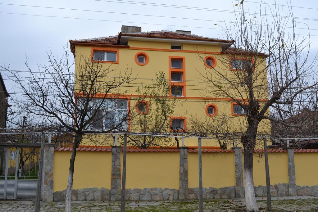 Marinovata Kashta Guest House Veliki Preslav Eksteriør bilde