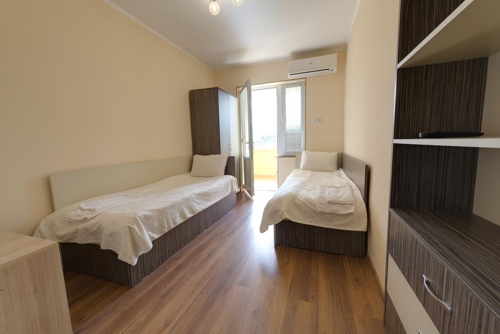 Marinovata Kashta Guest House Veliki Preslav Eksteriør bilde